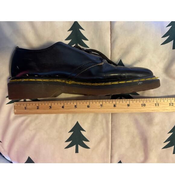 Doc Marten size 5 - Picture 8 of 9